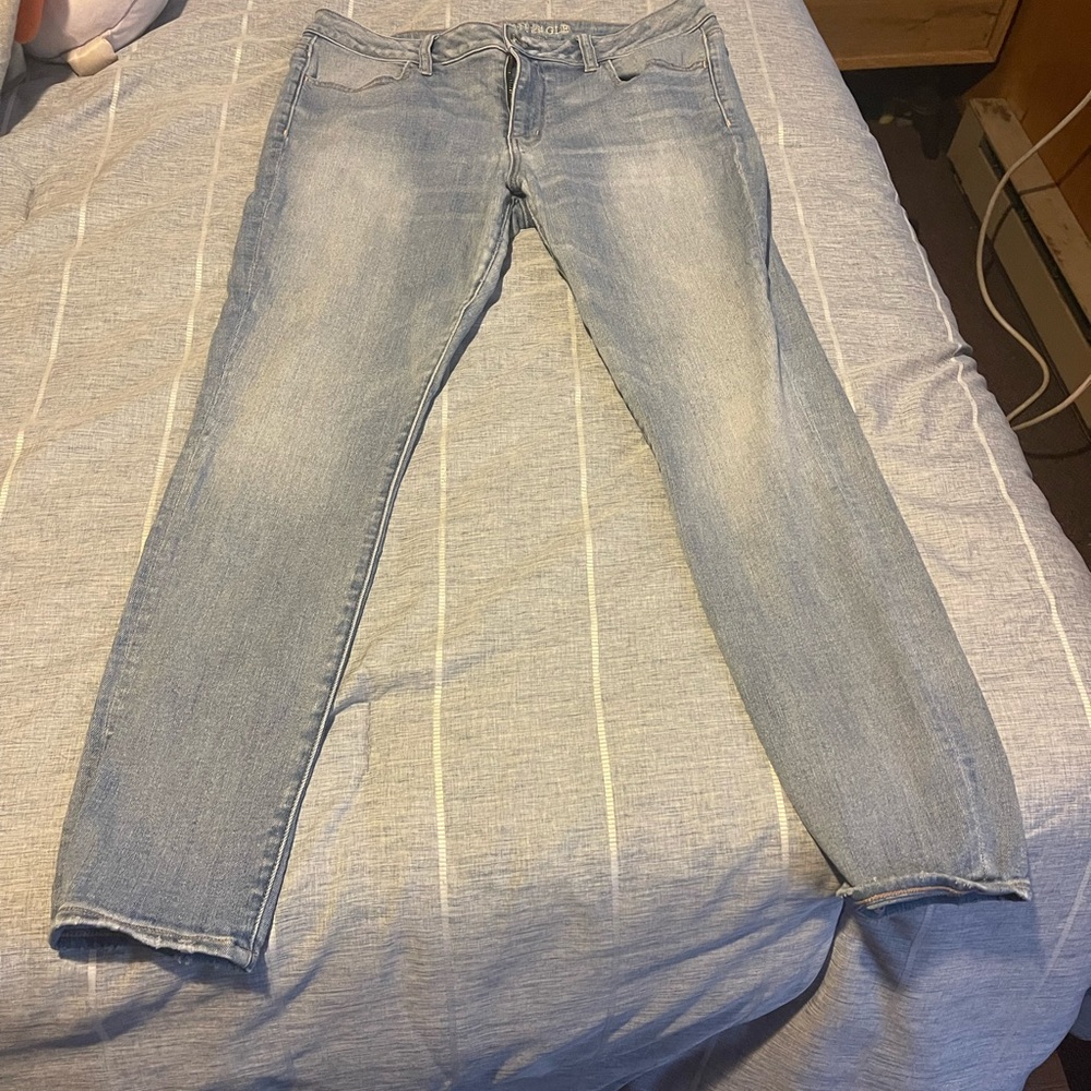 American Eagle blue jean jeggings size 14